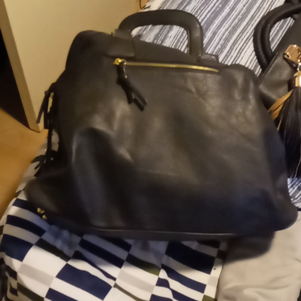 Purse - Picture 2 of 3